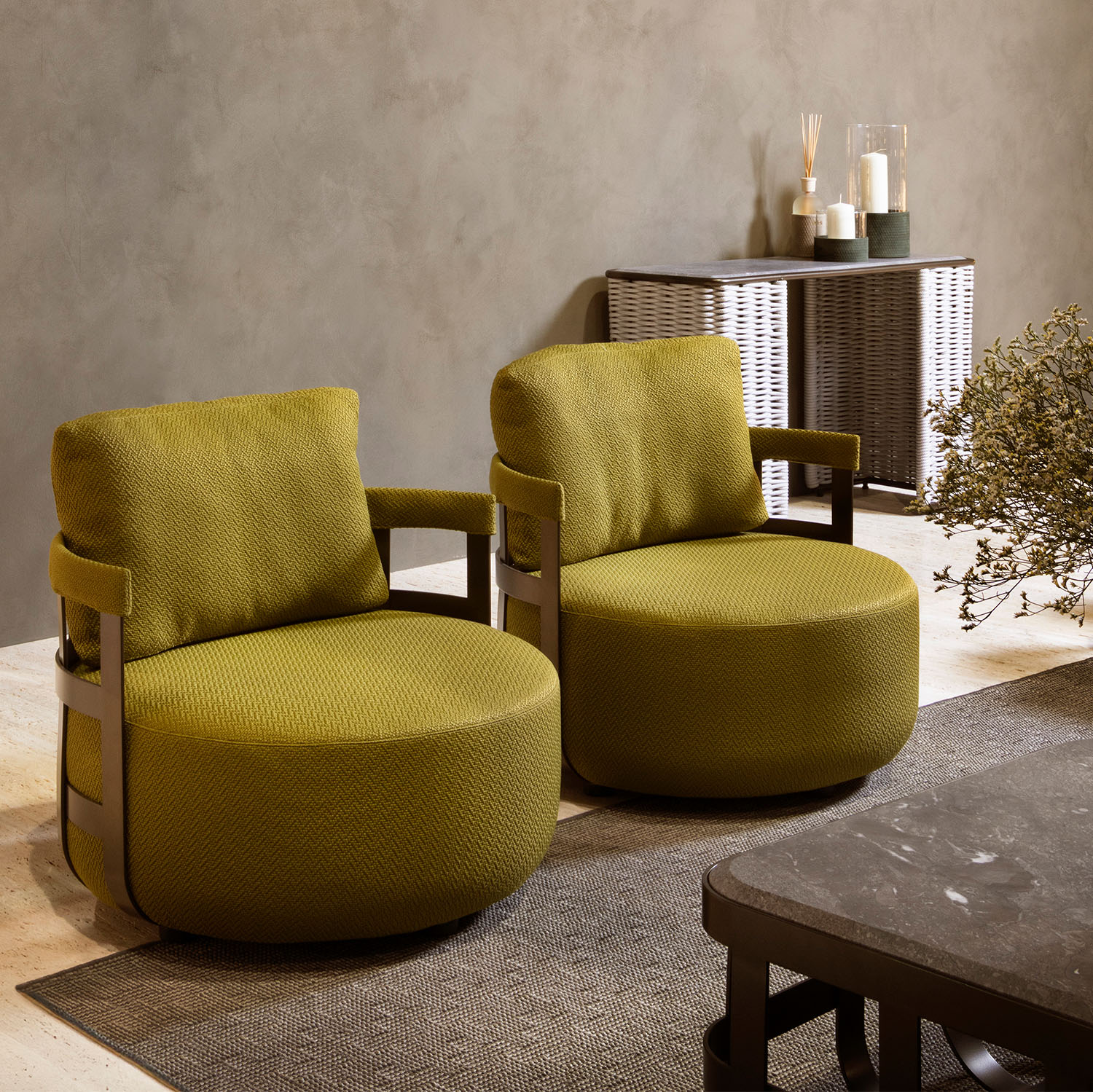 Block one image left