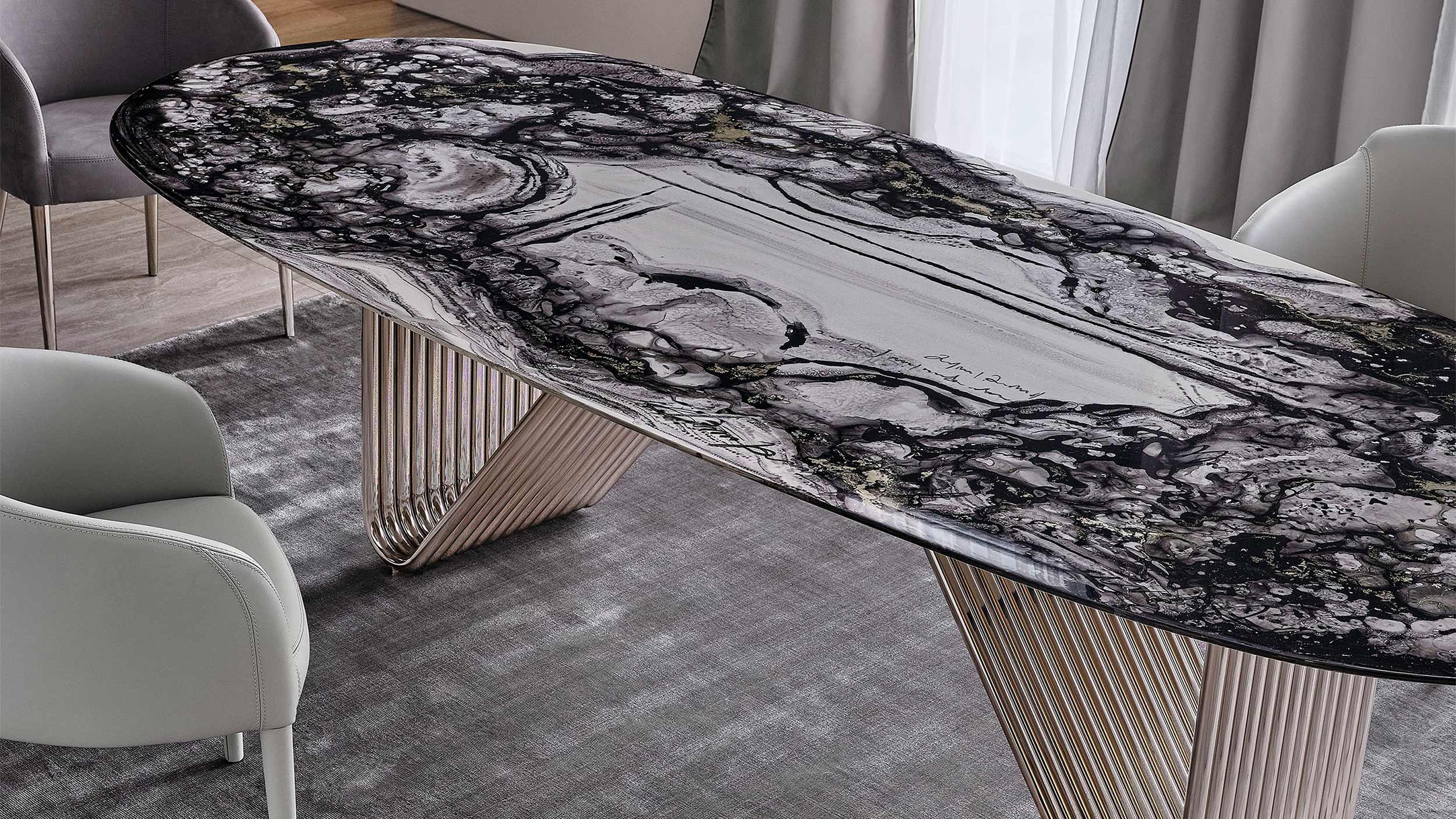 Block one image centered