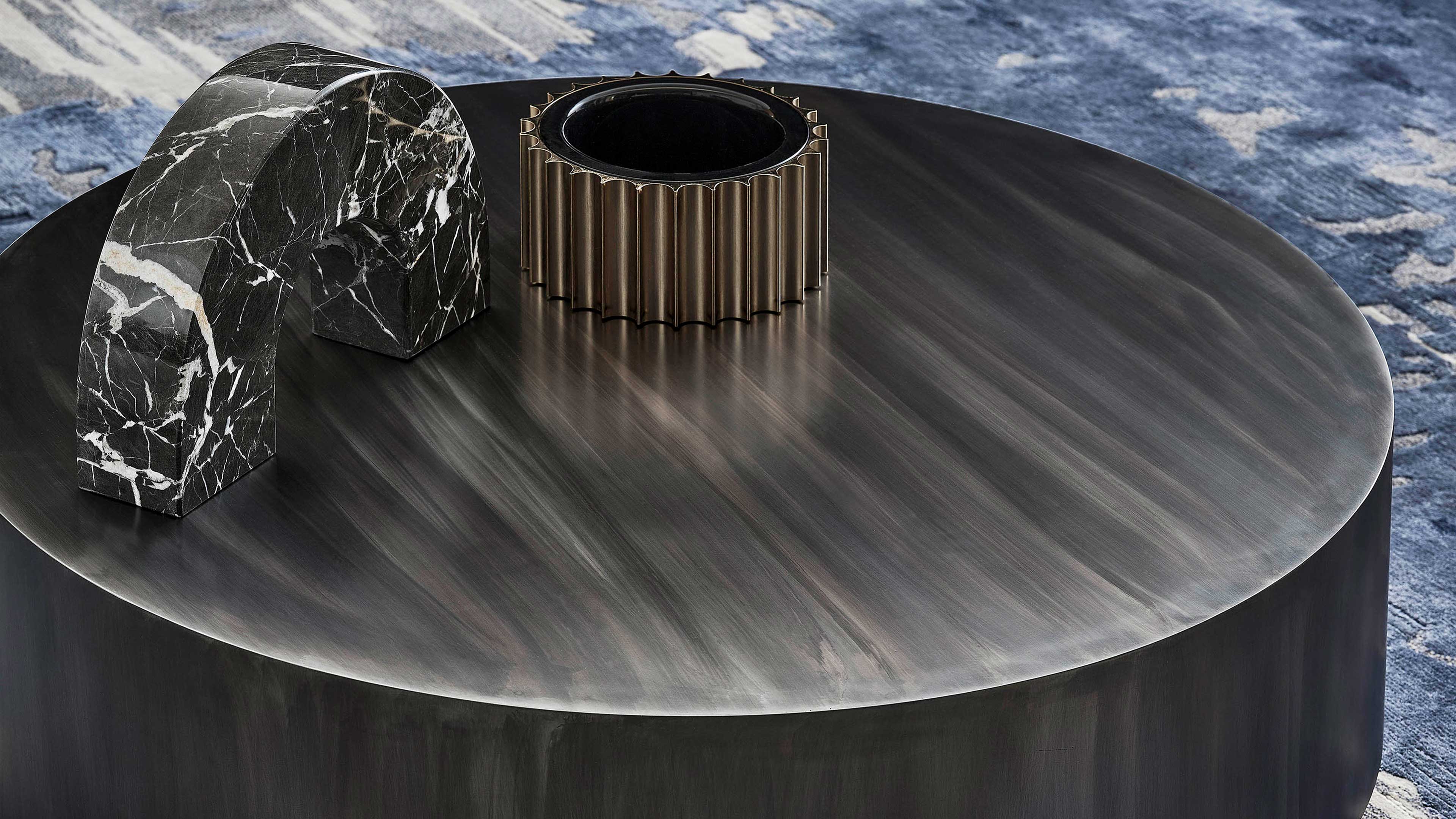 Block one image centered