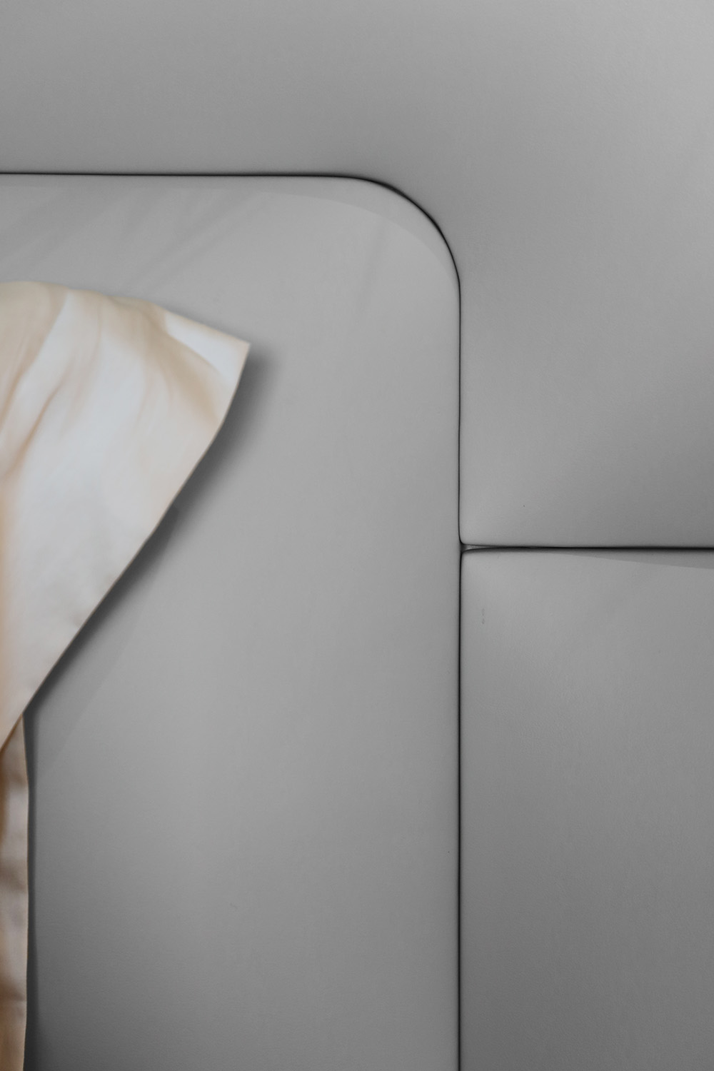 Block one image right