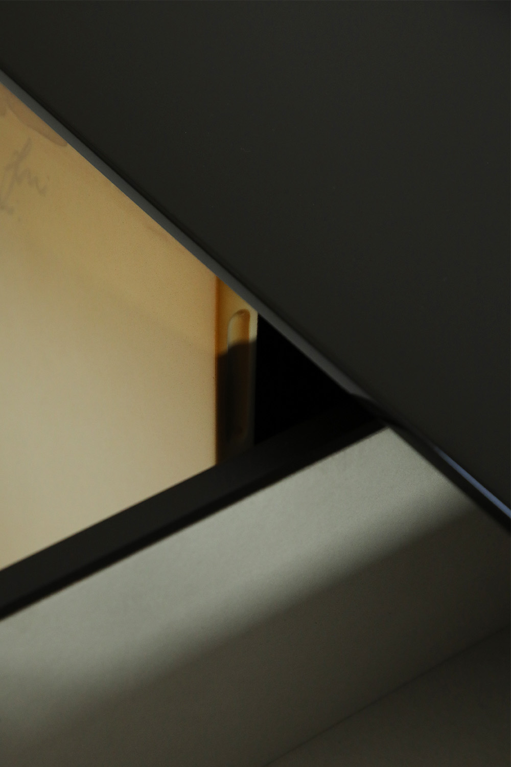 Block one image left