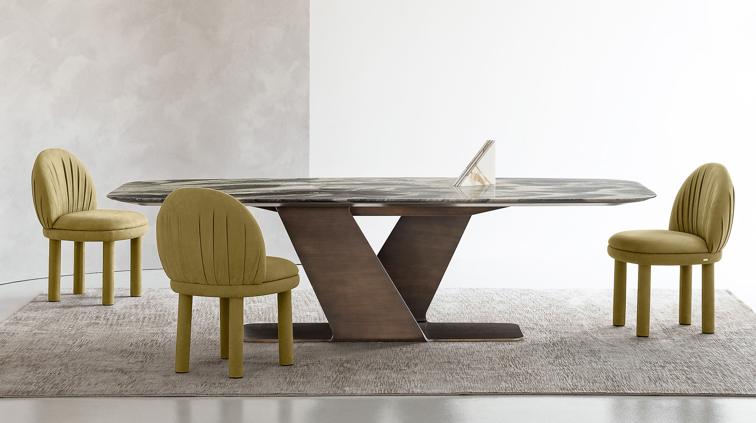 Block one image full