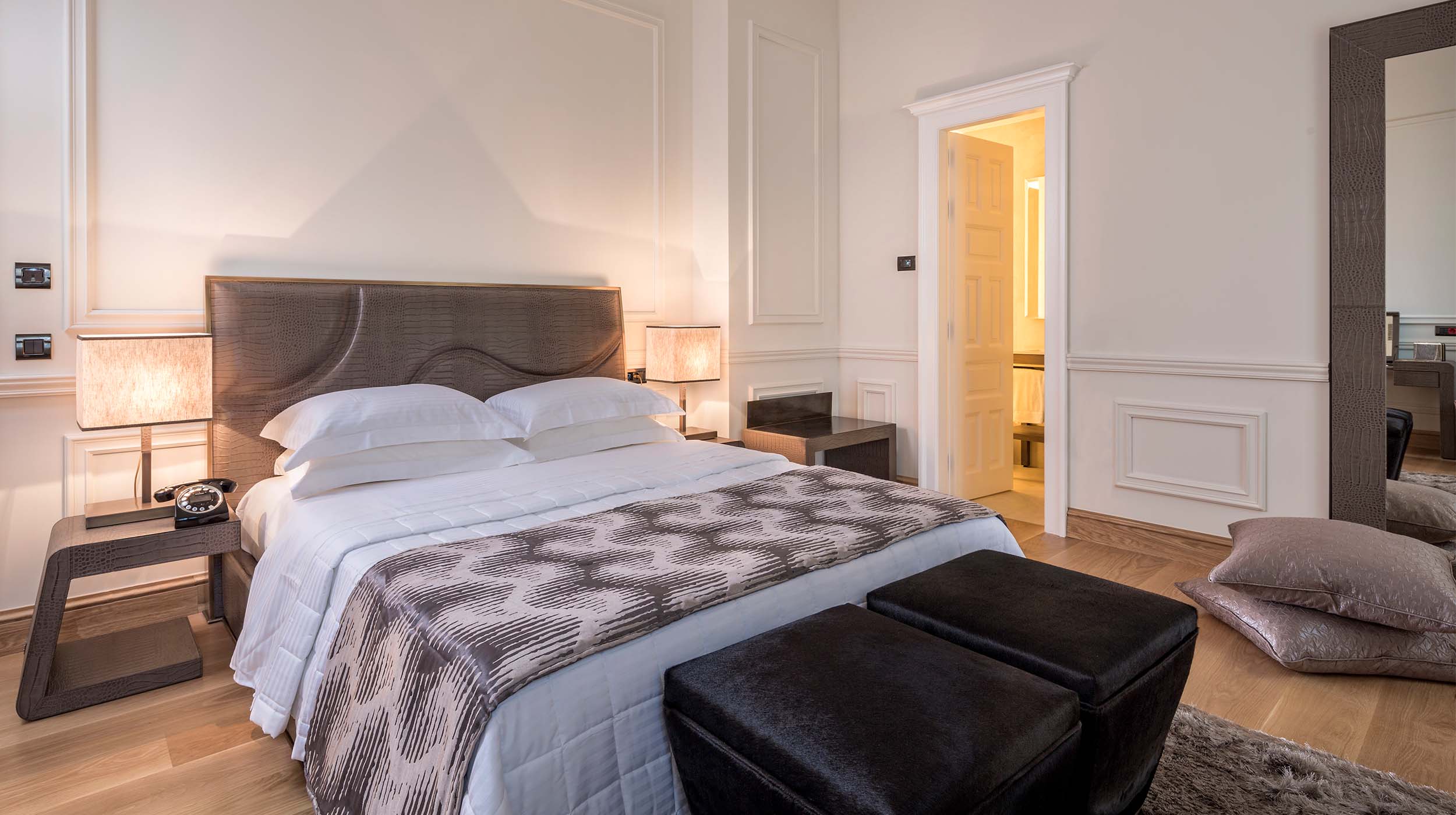 Block one image centered