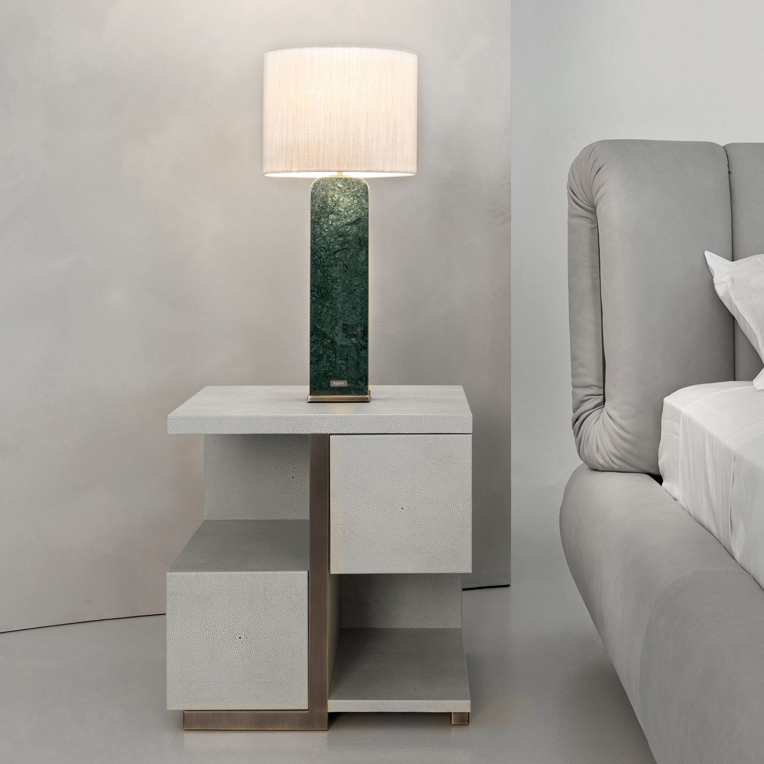 Block one image left