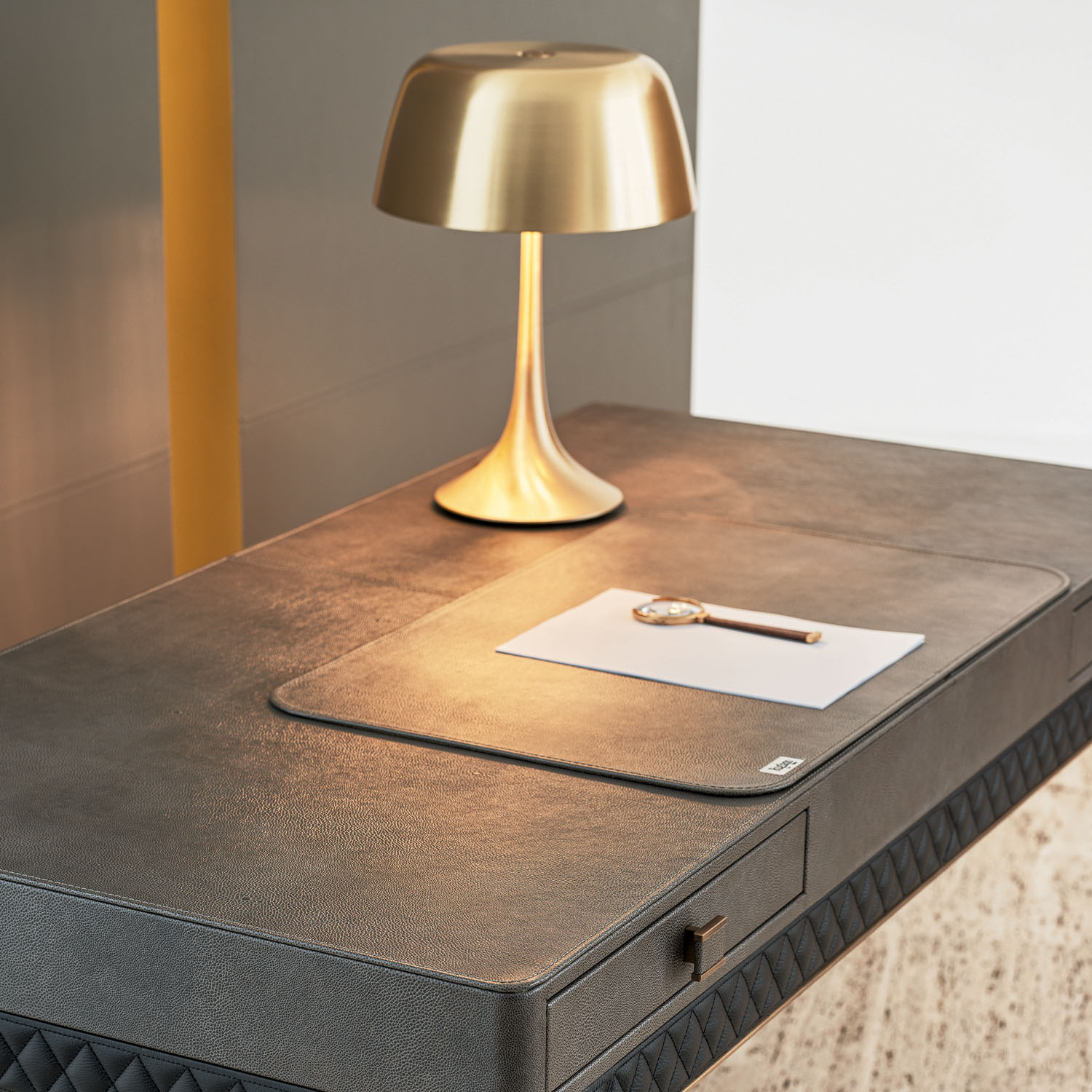 Block one image left