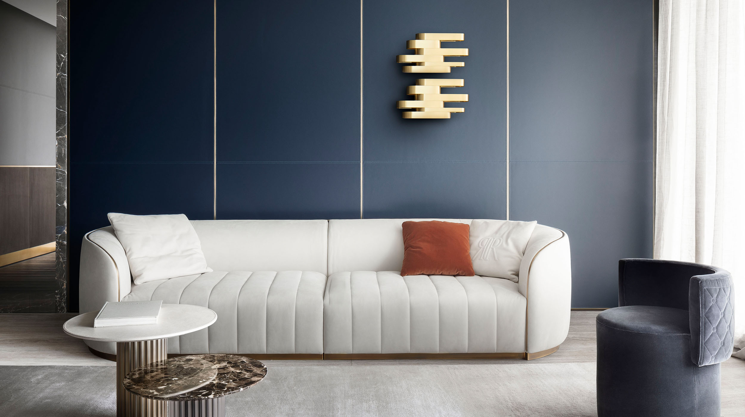 PIERRE_LIBERTY_BIJOUX_LOVESEAT.jpg
