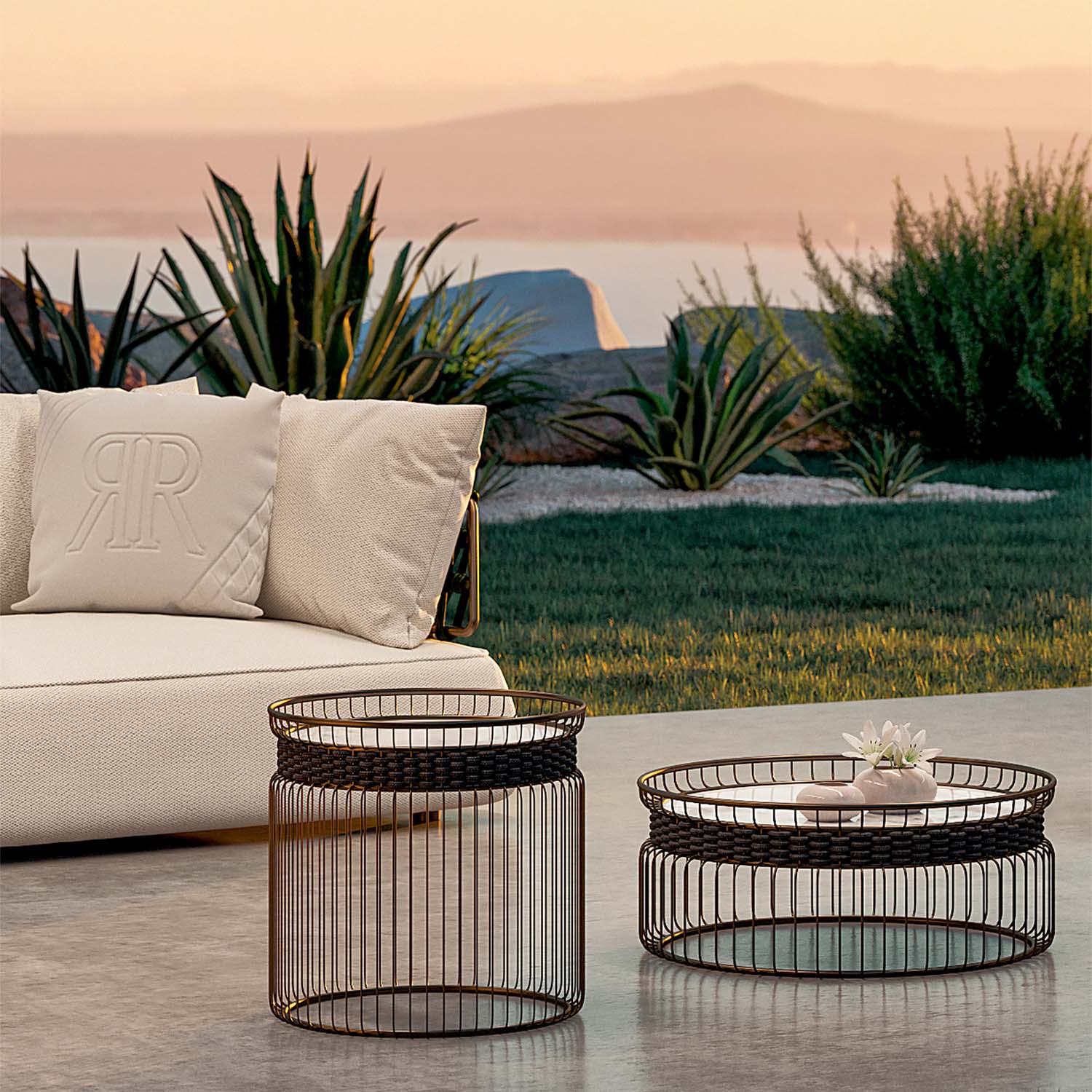 Block one image centered