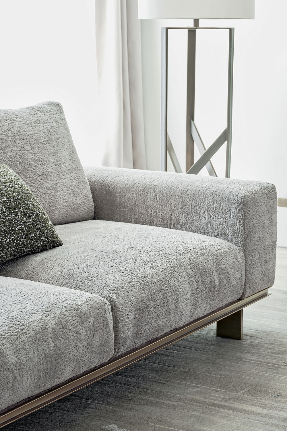 Block one image right