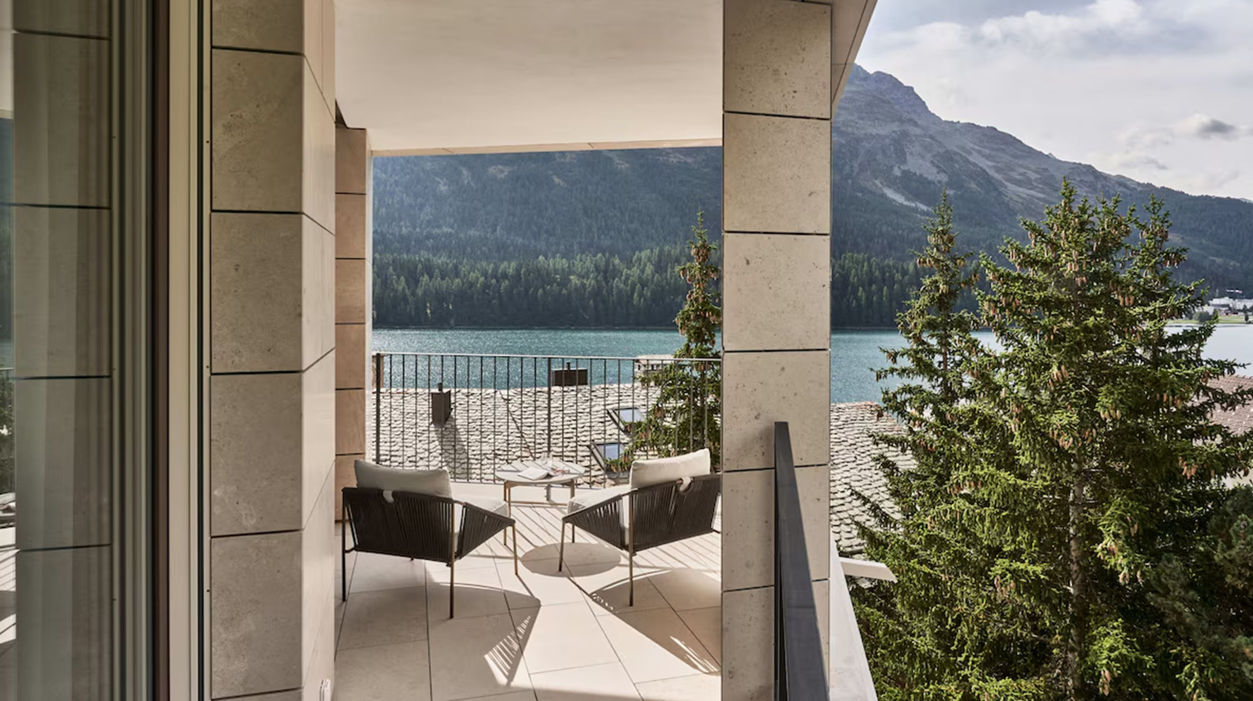 Block one image right