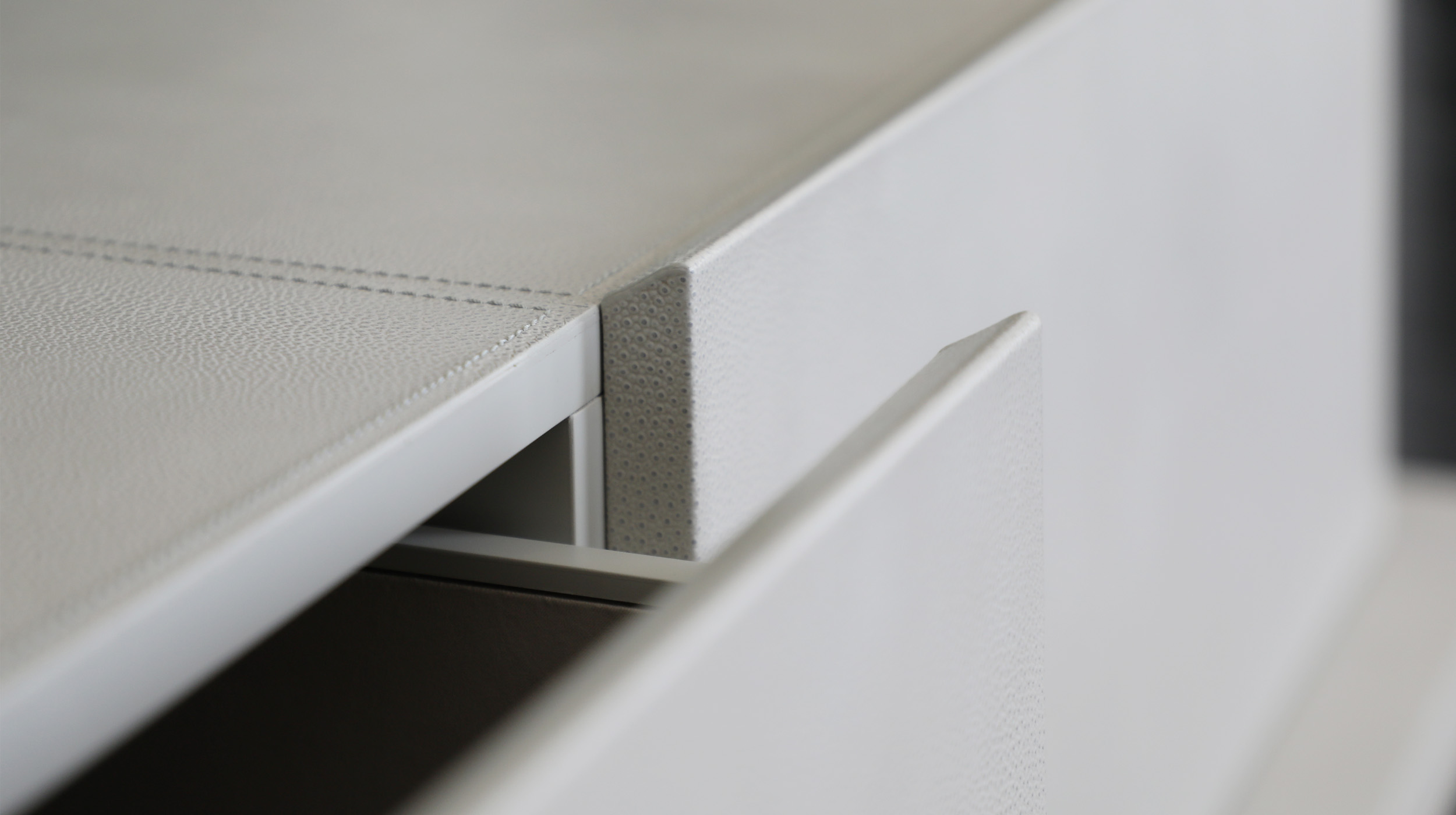 Block one image full