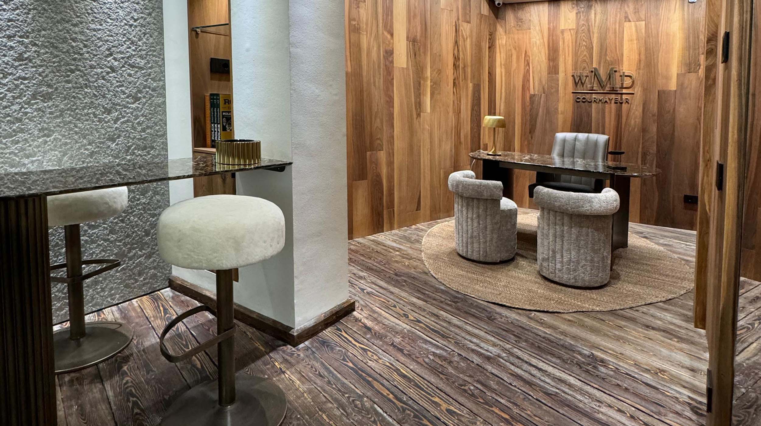 Block one image full