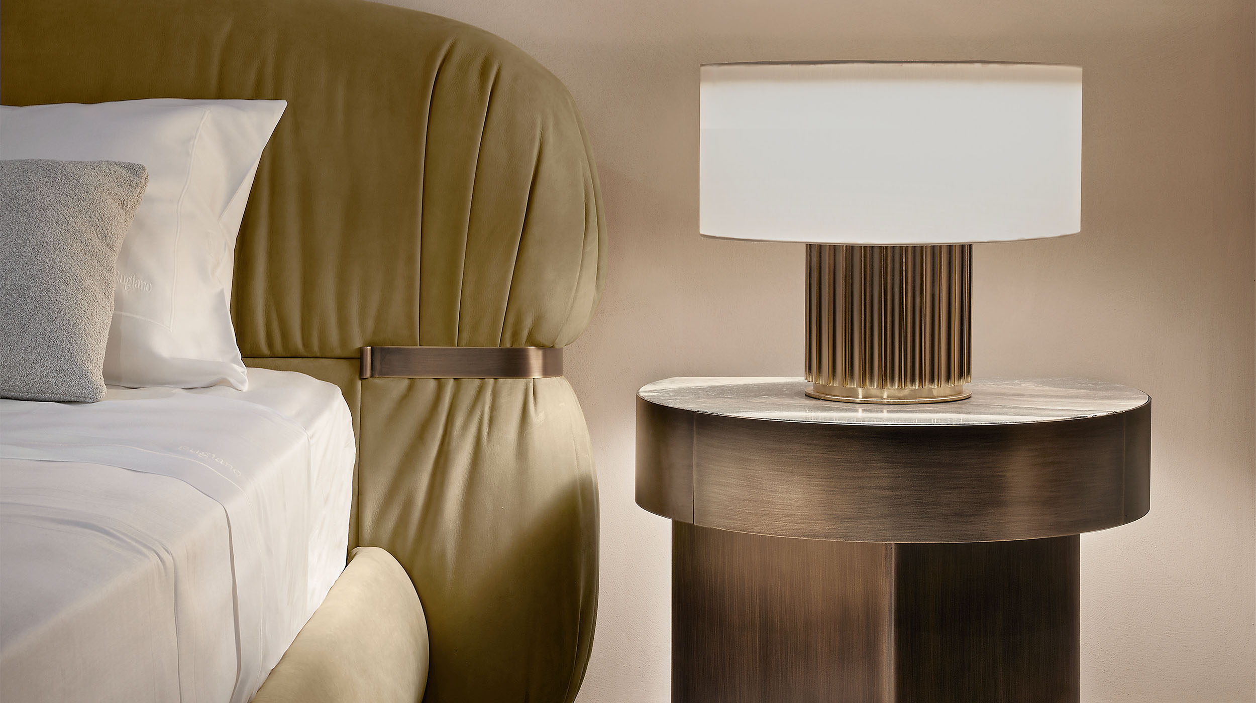 Block one image full