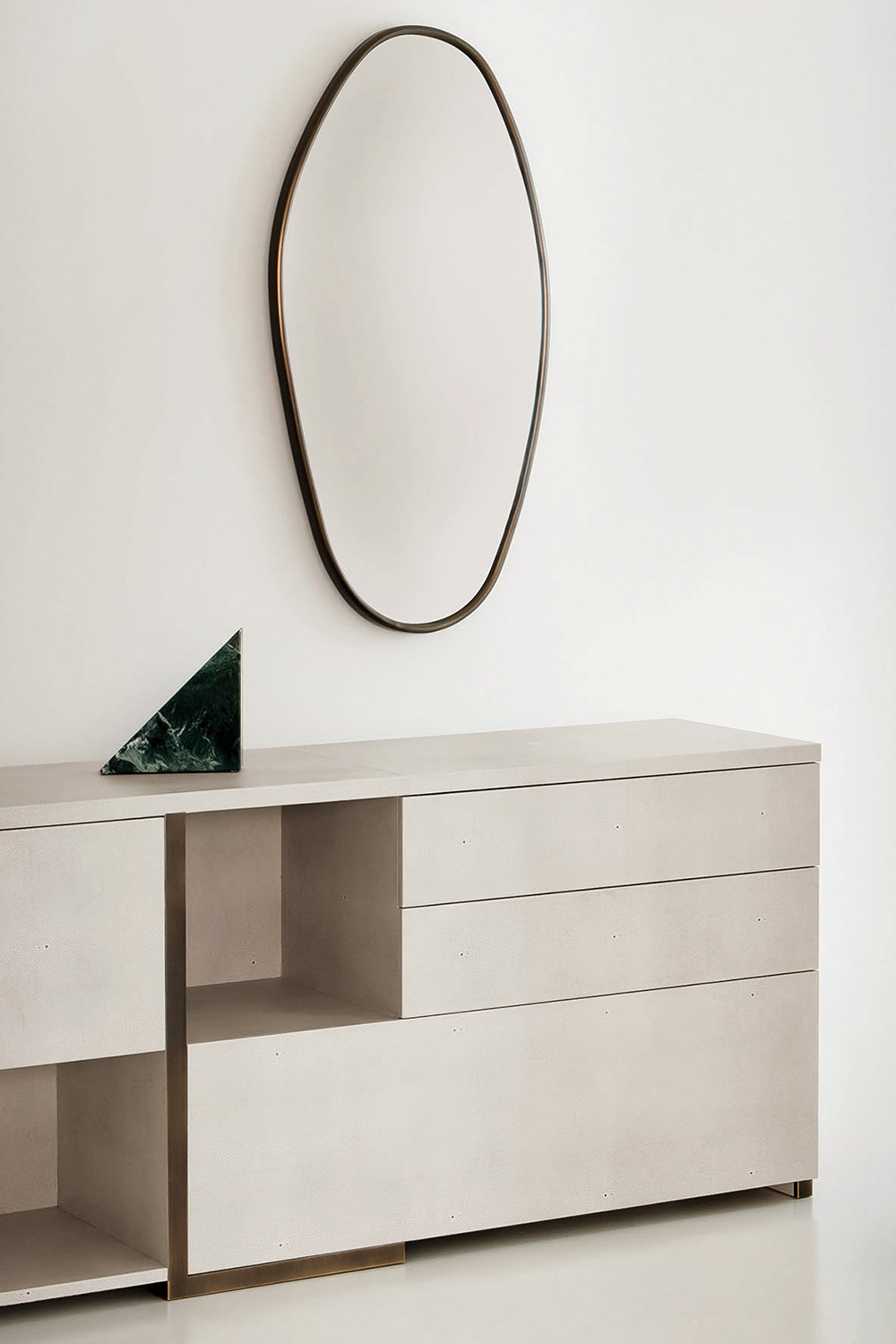 Block one image right