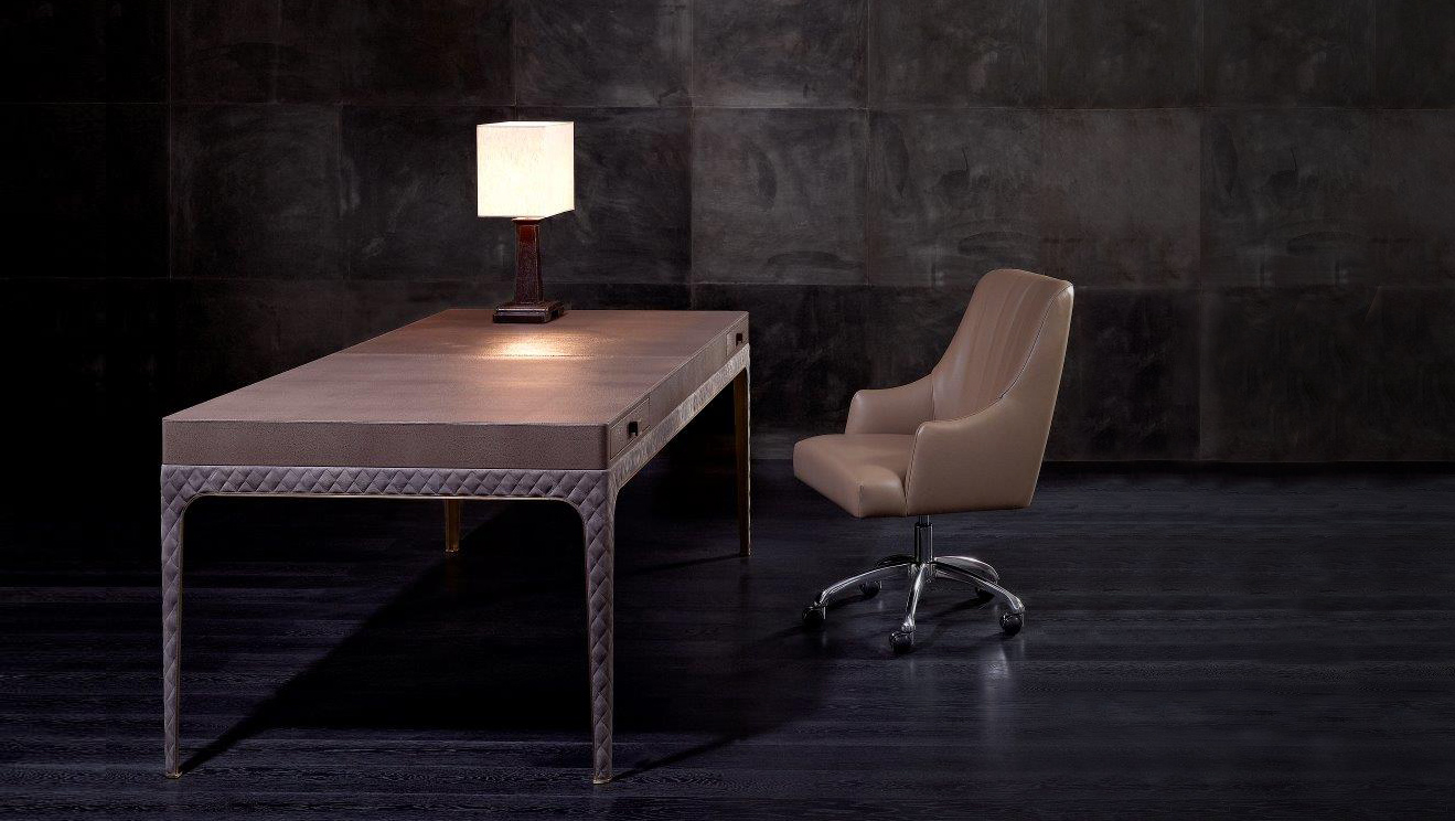 07_arianna_office.jpg
