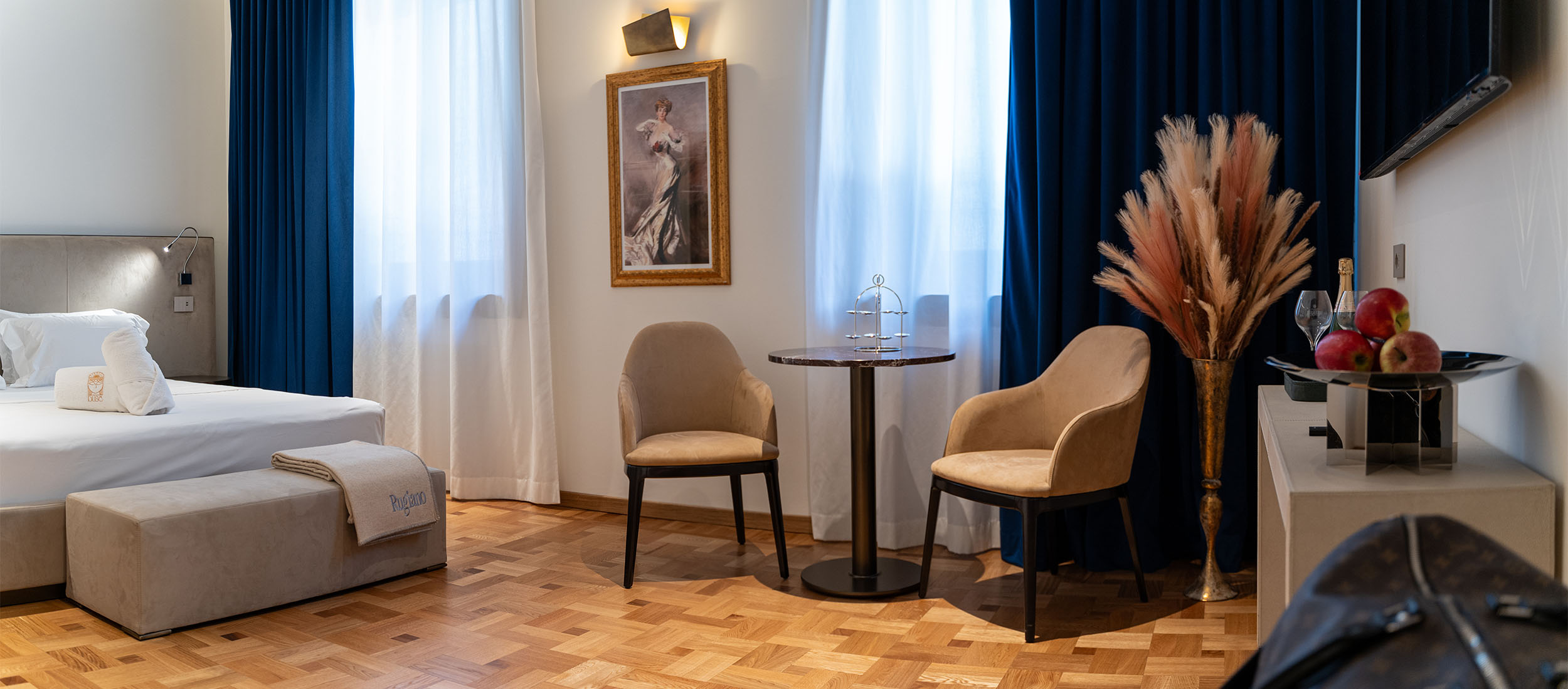 Block one image full