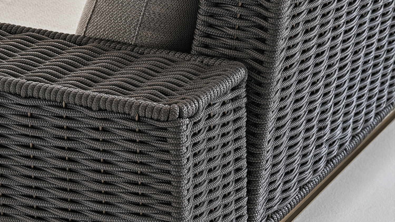 Block one image centered