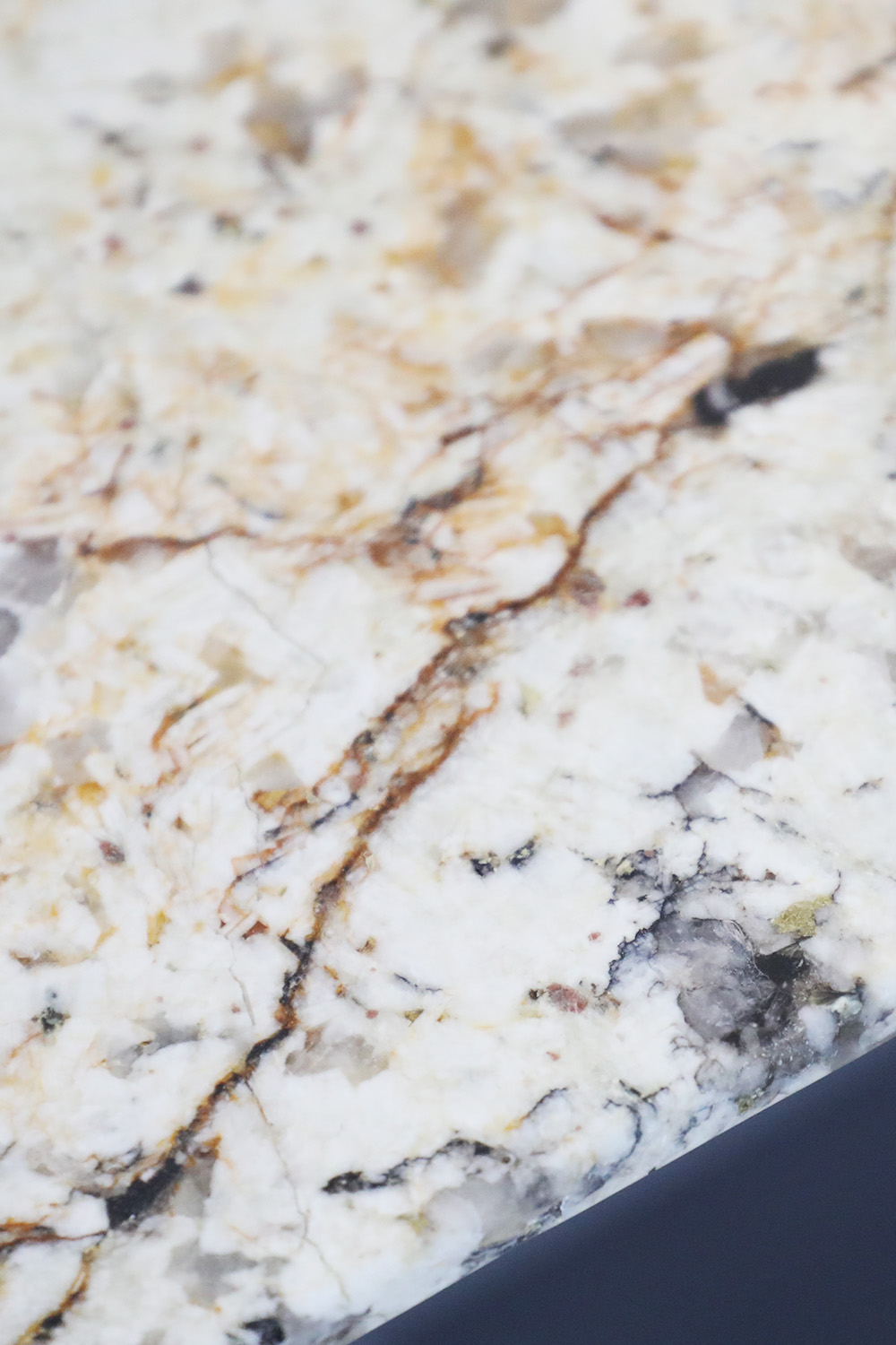 Block one image right