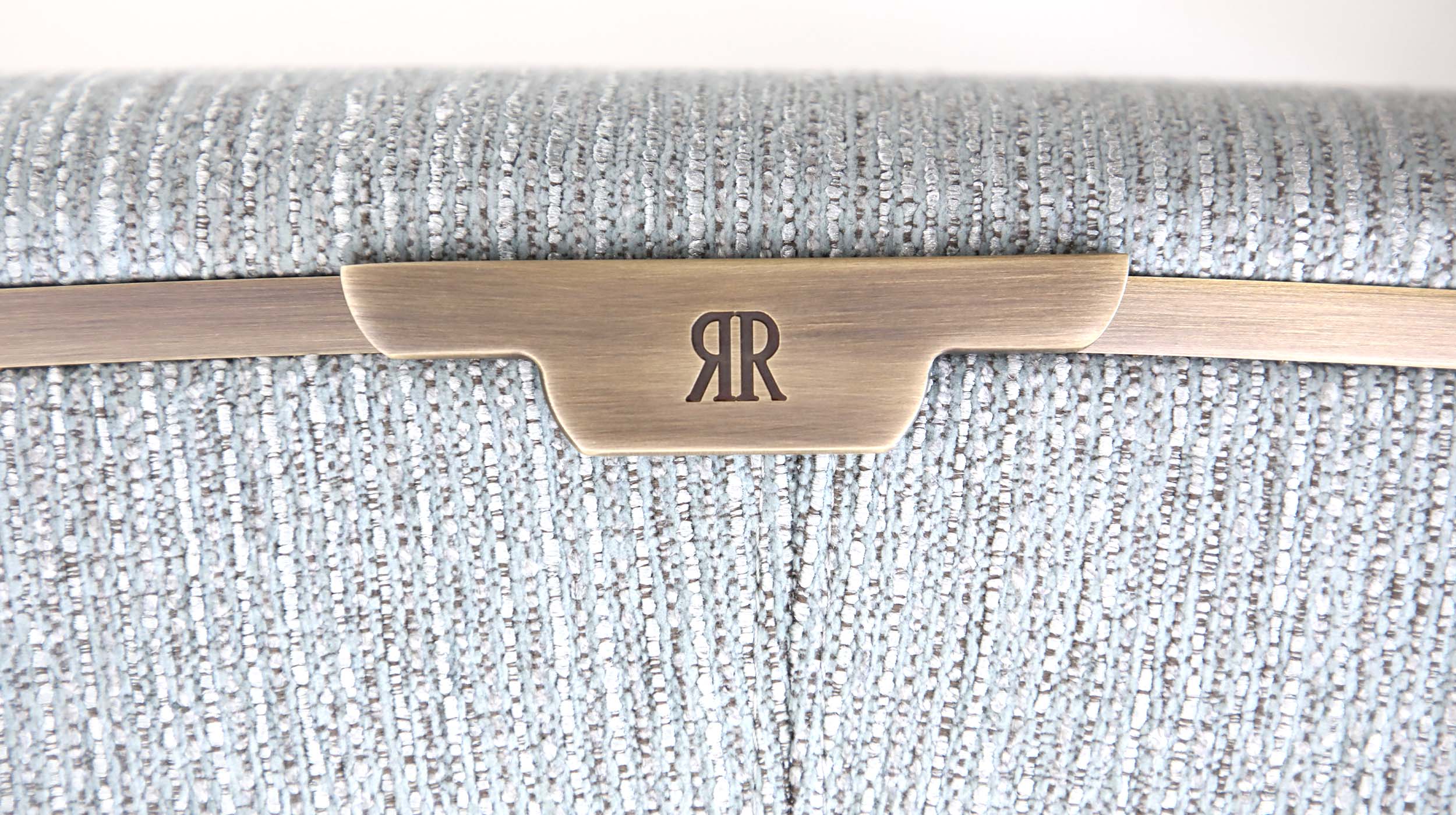 Block one image full